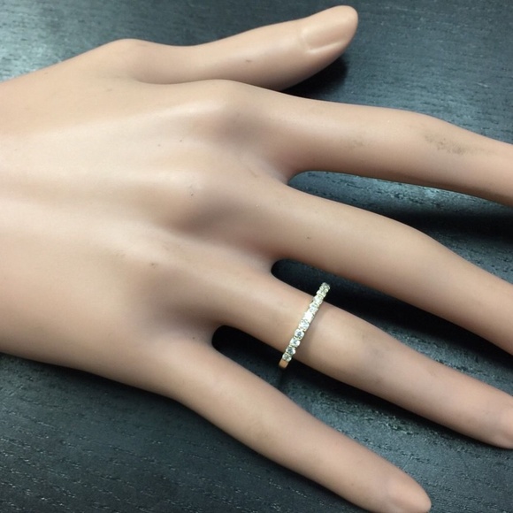 Splendid .35Ct Natural Diamond 14KY Gold Band Ring - Picture 6 of 7